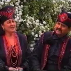 Один мiсяць сходить