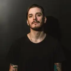 Обложка трека Follow