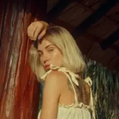 Обложка трека Bebe