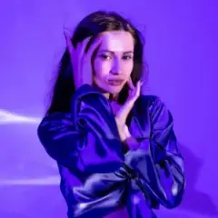 EMUNA — kiss me