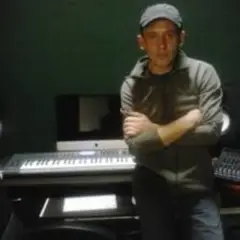 Обложка трека Beats Of Her Dreams
